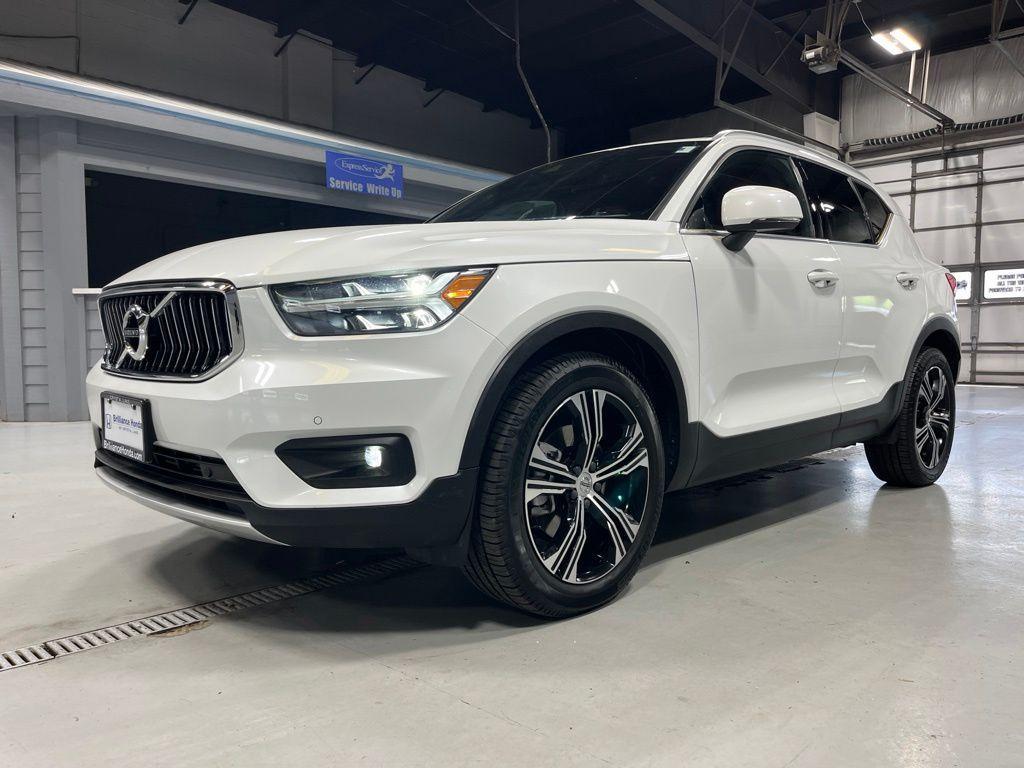 used 2021 Volvo XC40 car, priced at $22,411