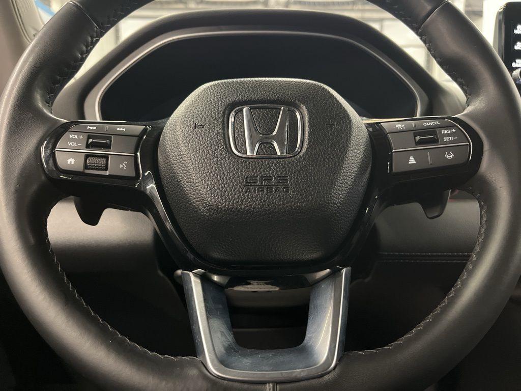 used 2025 Honda Pilot car, priced at $39,999