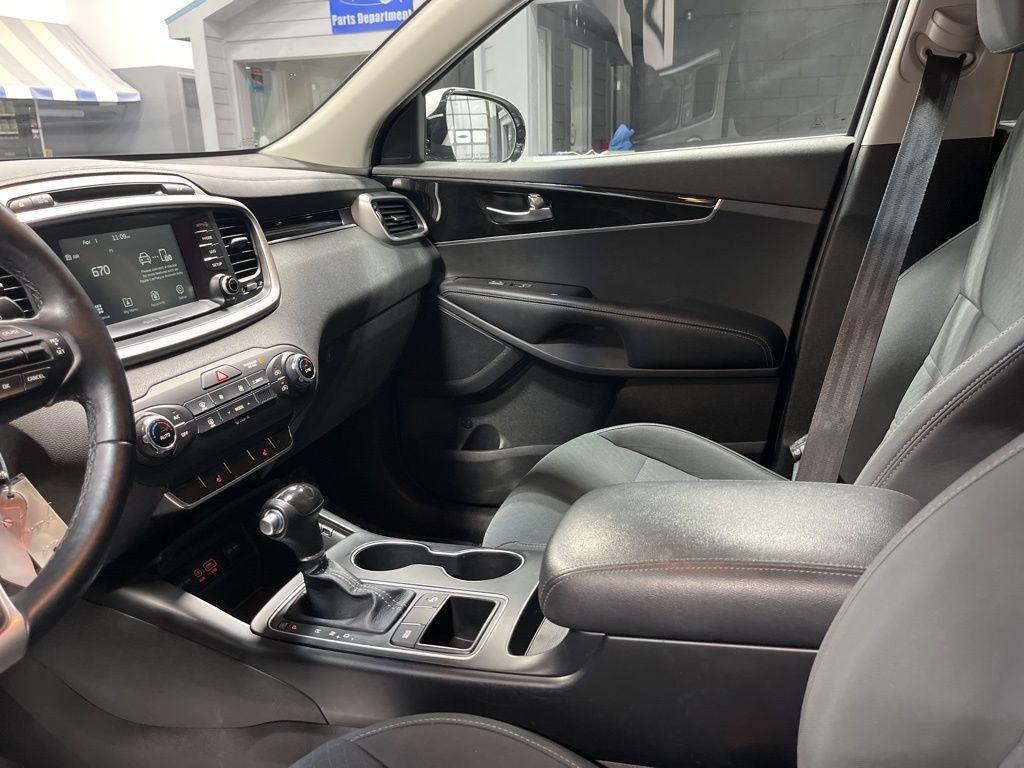 used 2017 Kia Sorento car, priced at $11,411