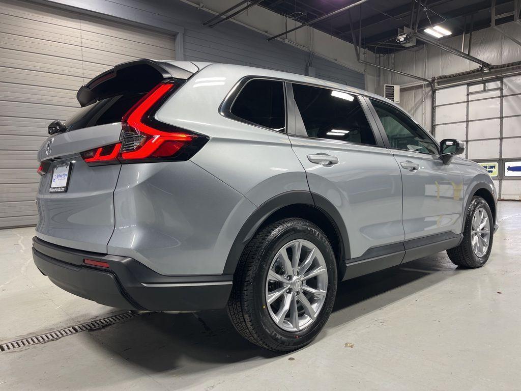 used 2023 Honda CR-V car, priced at $30,999