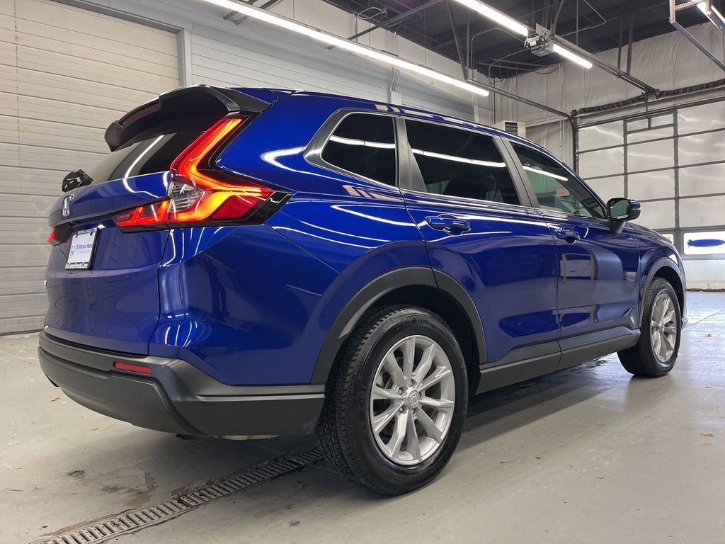 used 2023 Honda CR-V car, priced at $28,999