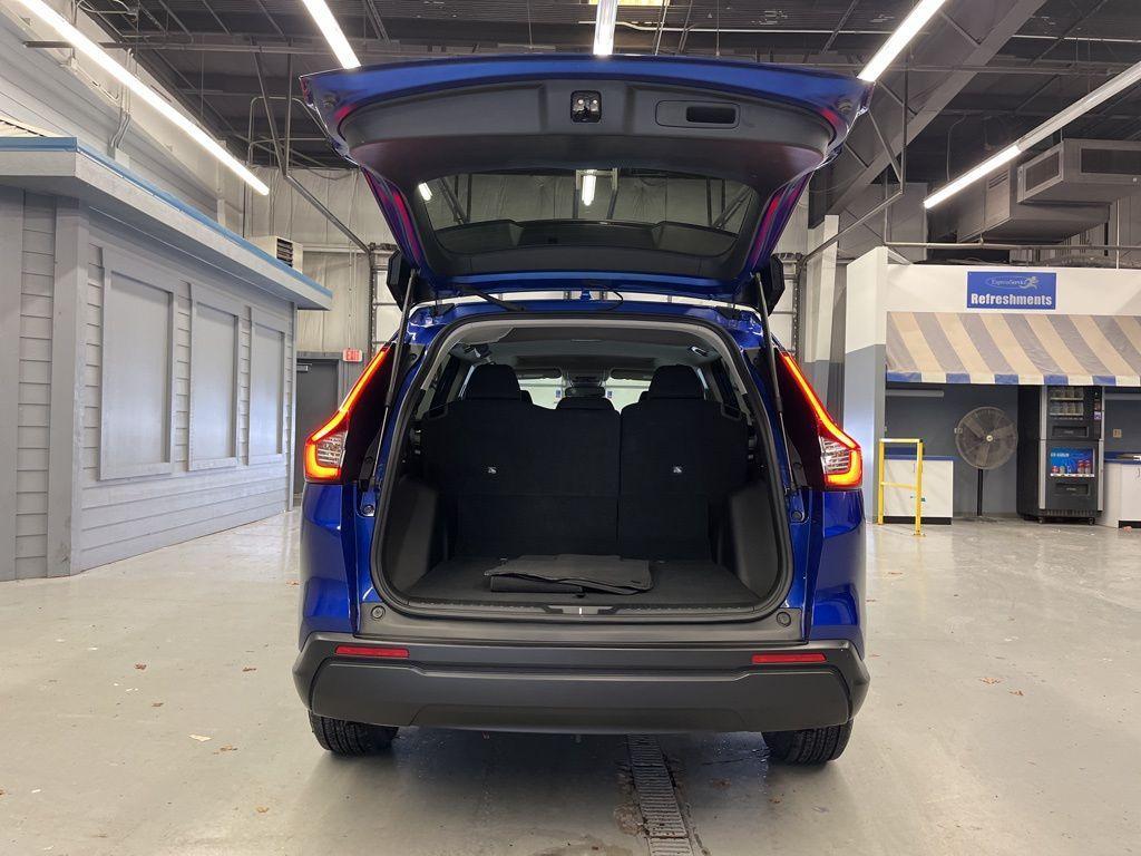 used 2023 Honda CR-V car, priced at $28,999