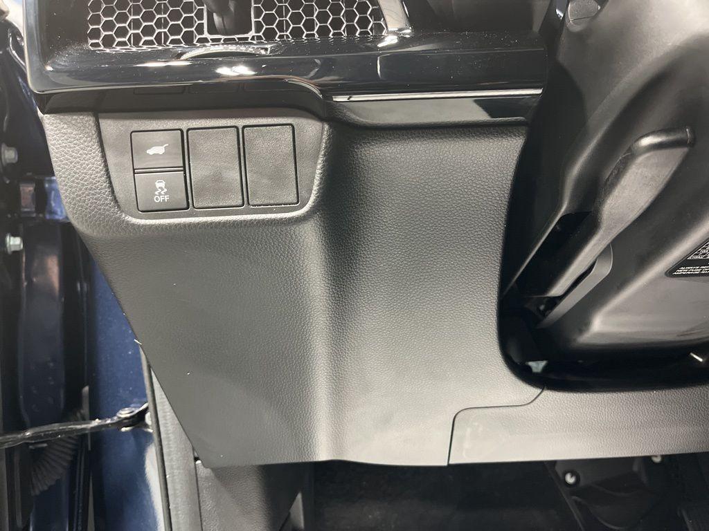 used 2023 Honda CR-V car, priced at $28,999