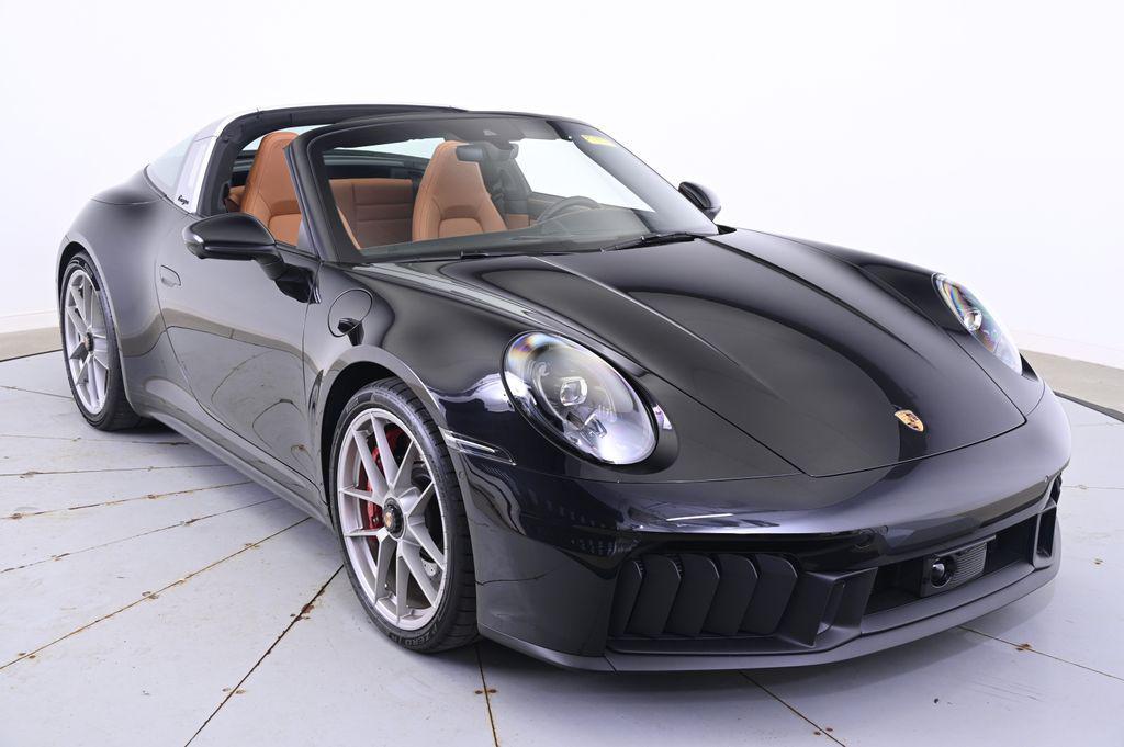 2025 Black Porsche 911