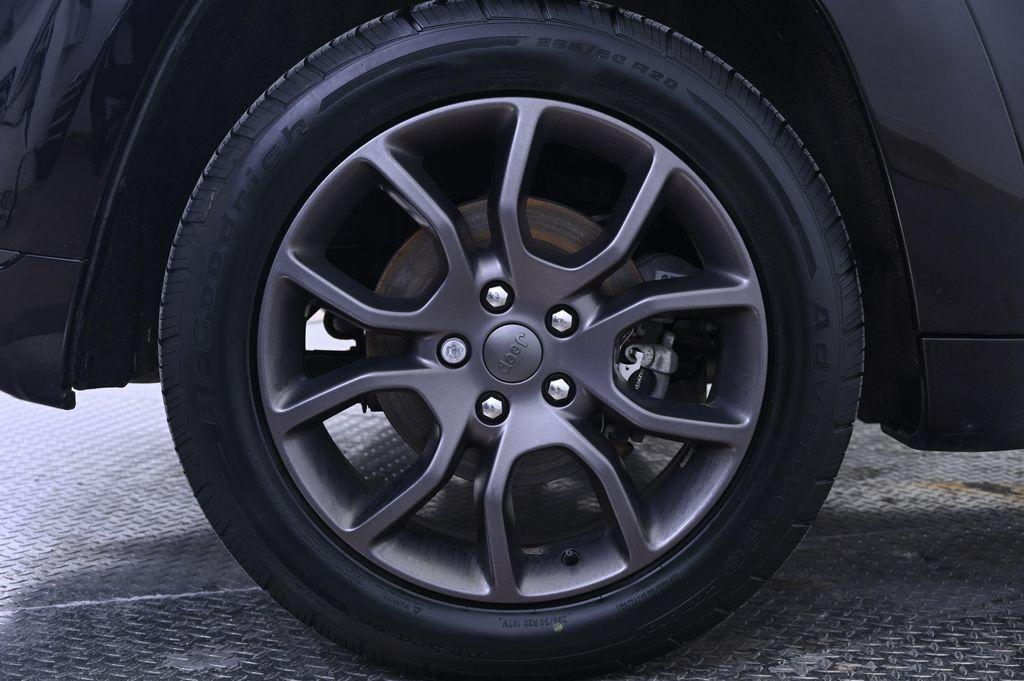 used 2020 Jeep Grand Cherokee car, priced at $24,991