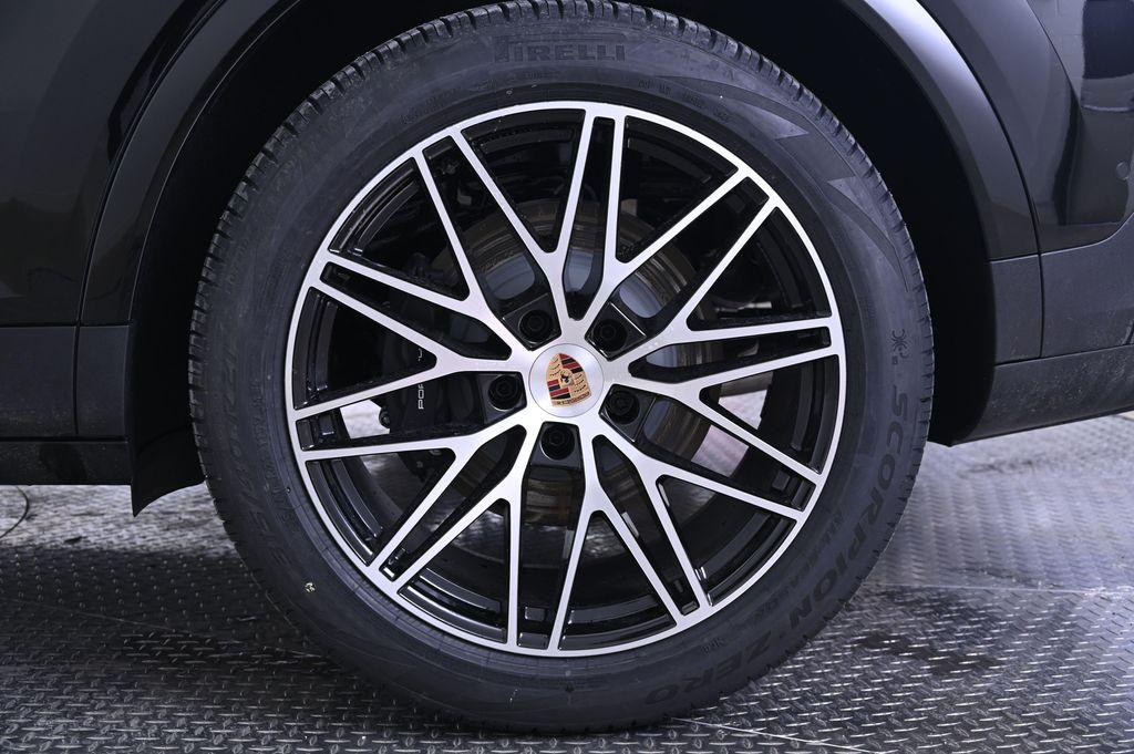 new 2026 Porsche Cayenne car, priced at $105,420
