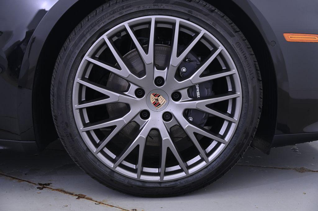 new 2026 Porsche Panamera car, priced at $140,120