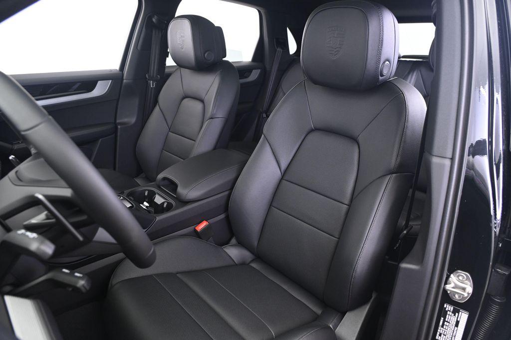 new 2026 Porsche Cayenne car, priced at $106,930