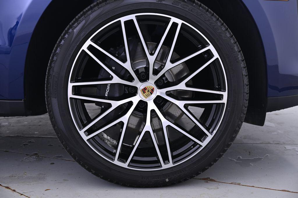 new 2026 Porsche Macan car, priced at $79,800