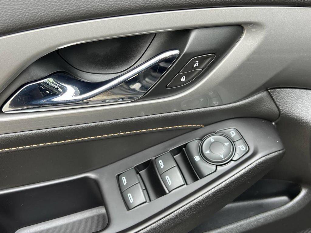 used 2020 Chevrolet Traverse car, priced at $23,950