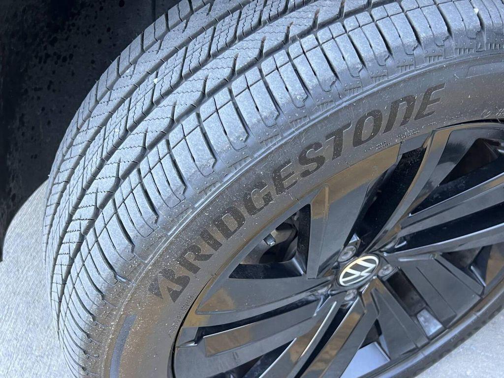 used 2020 Volkswagen Atlas Cross Sport car, priced at $20,950