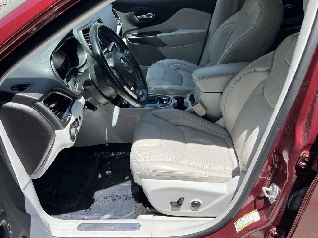 used 2019 Jeep Cherokee car, priced at $15,450