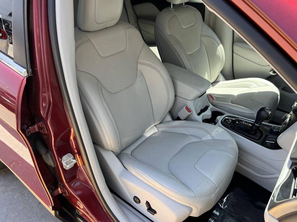 used 2019 Jeep Cherokee car, priced at $15,450