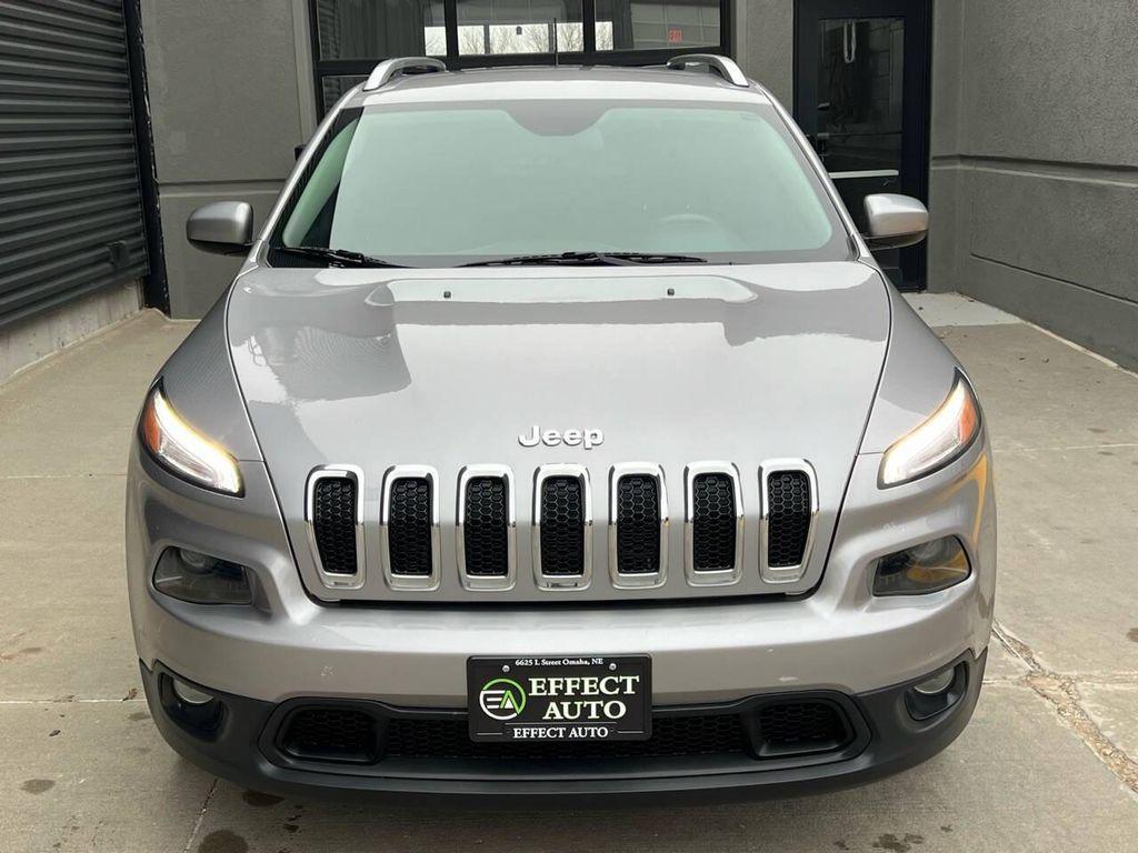 used 2018 Jeep Cherokee car, priced at $12,995