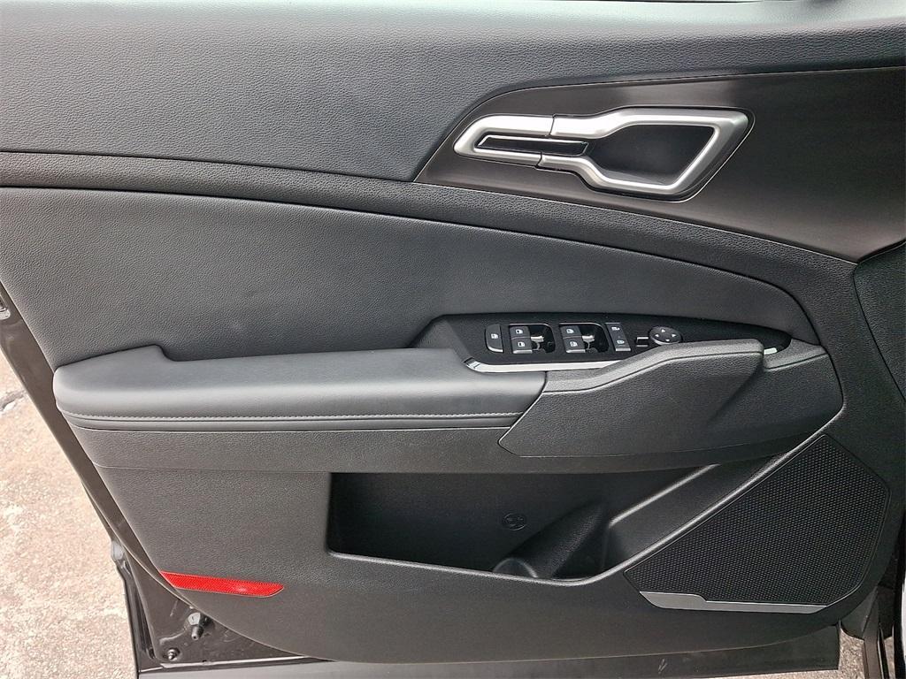 used 2024 Kia Sportage car, priced at $25,601