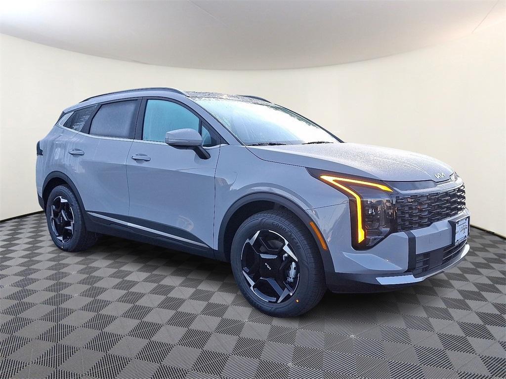 new 2026 Kia Sportage Hybrid car, priced at $36,680