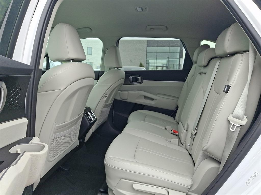 new 2026 Kia Sorento car, priced at $39,405