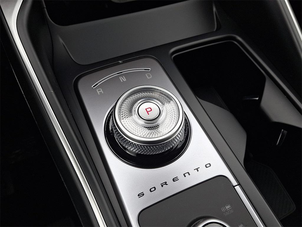 new 2026 Kia Sorento Hybrid car, priced at $45,005