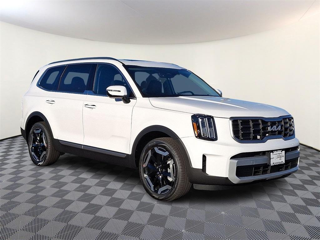 new 2025 Kia Telluride car, priced at $43,755