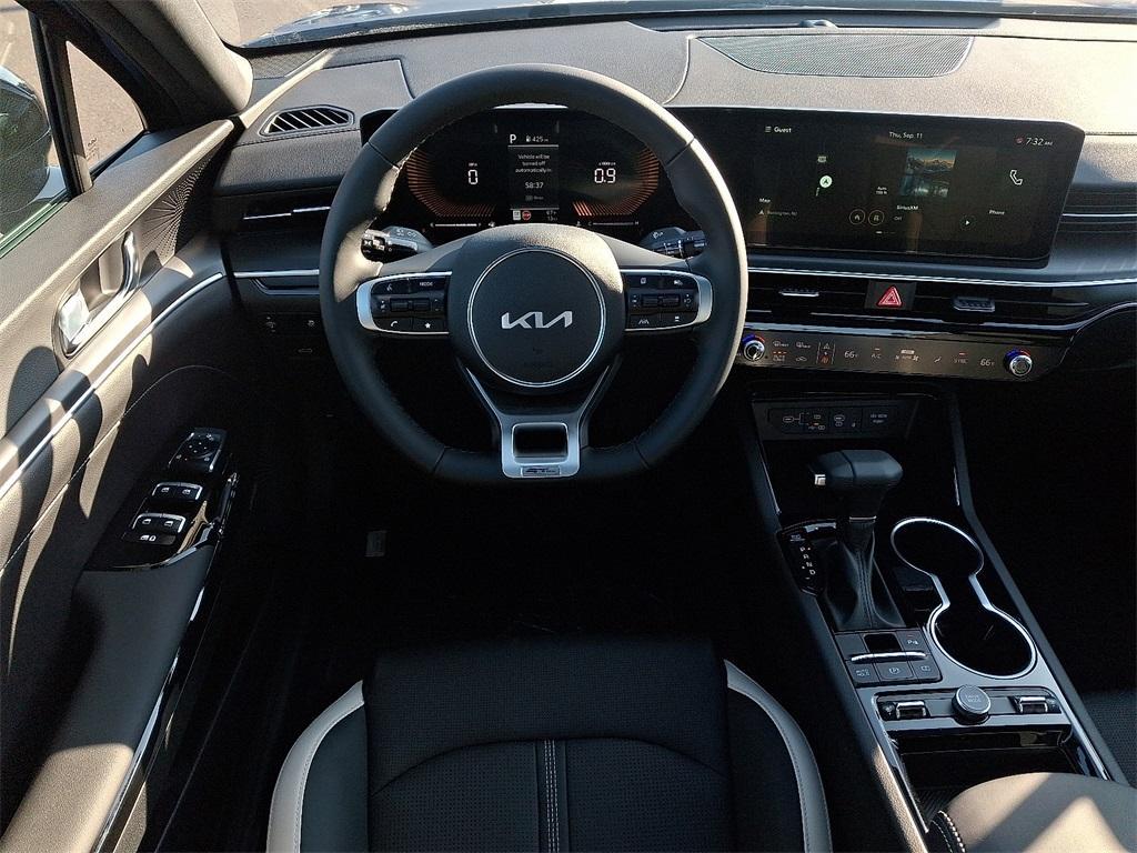 new 2026 Kia K5 car, priced at $32,115