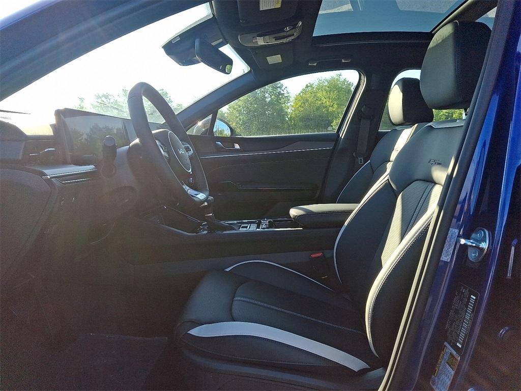 new 2026 Kia K5 car, priced at $32,115