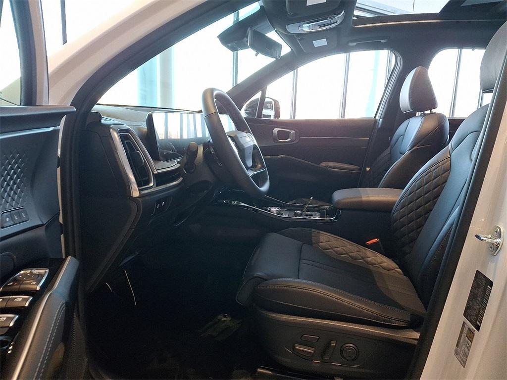 new 2026 Kia Sorento Hybrid car, priced at $49,395