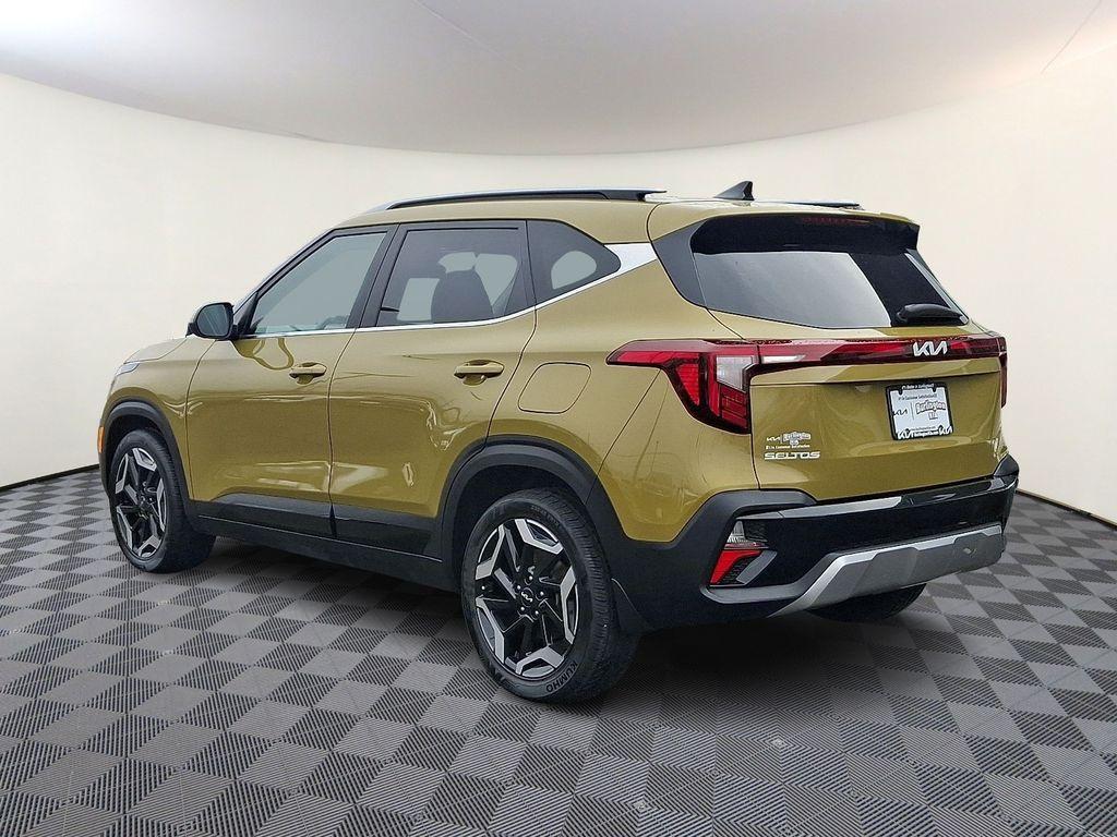 used 2024 Kia Seltos car, priced at $24,901
