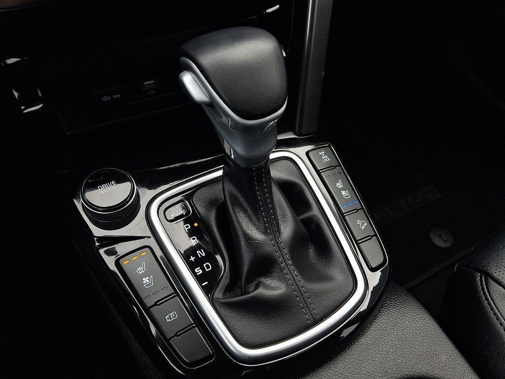 used 2024 Kia Seltos car, priced at $24,901