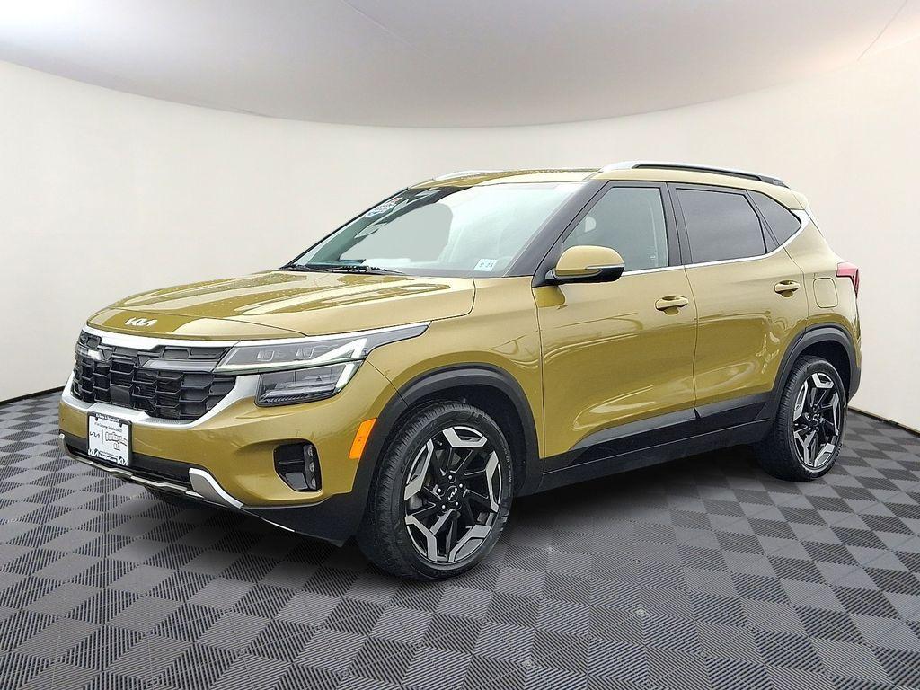 used 2024 Kia Seltos car, priced at $24,901