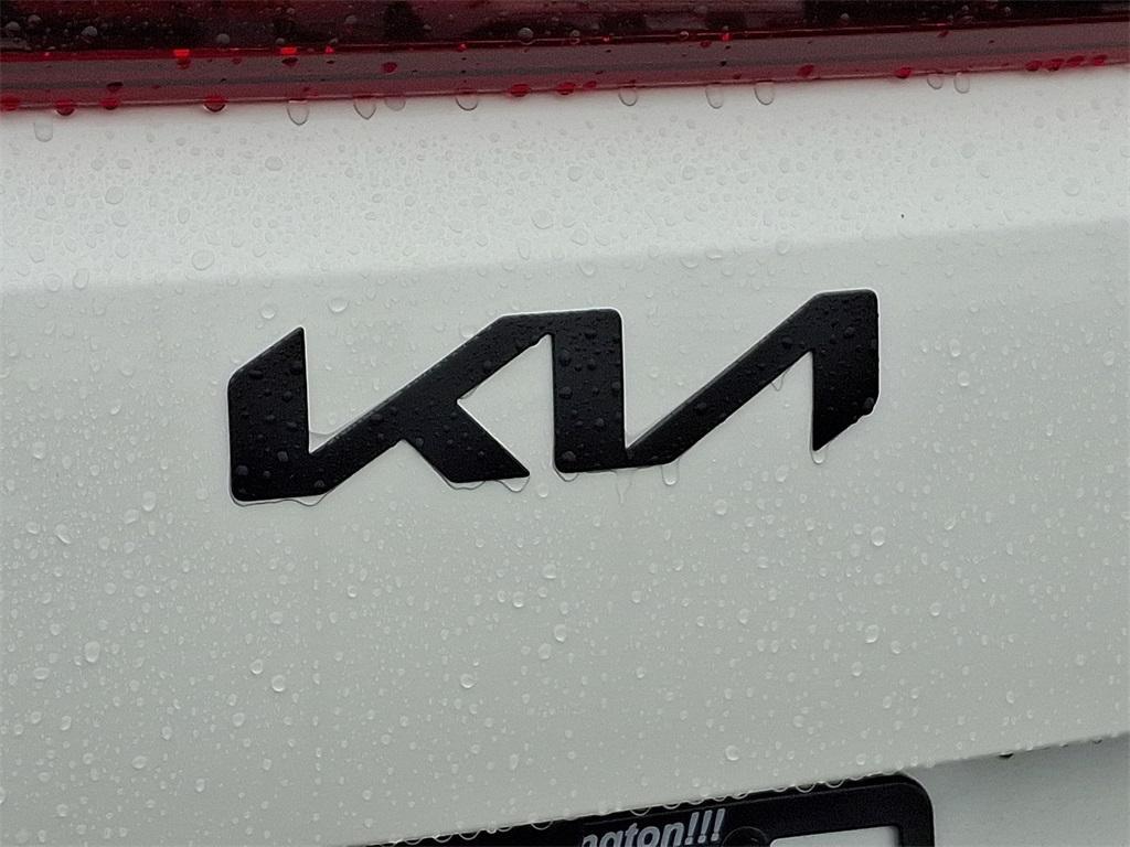 new 2026 Kia Carnival car, priced at $49,460