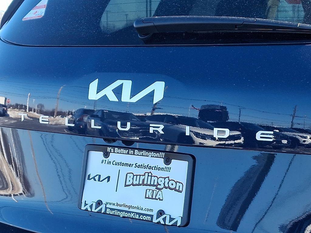 new 2025 Kia Telluride car, priced at $41,380