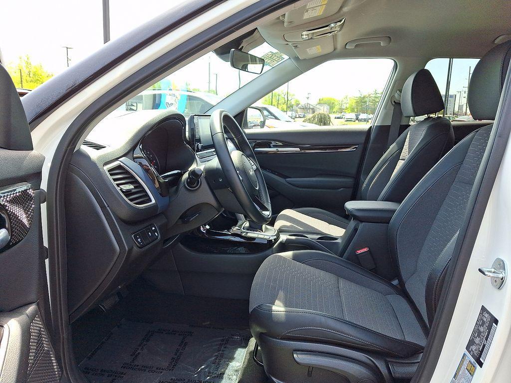 used 2023 Kia Seltos car, priced at $21,801