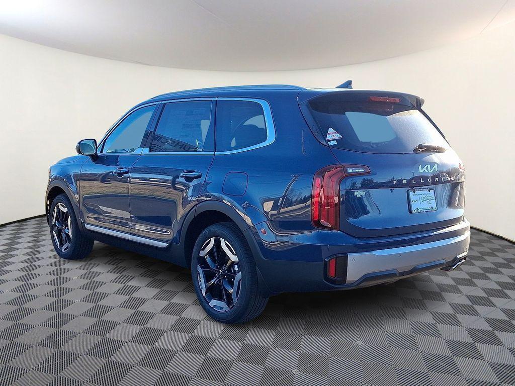 new 2025 Kia Telluride car, priced at $40,804