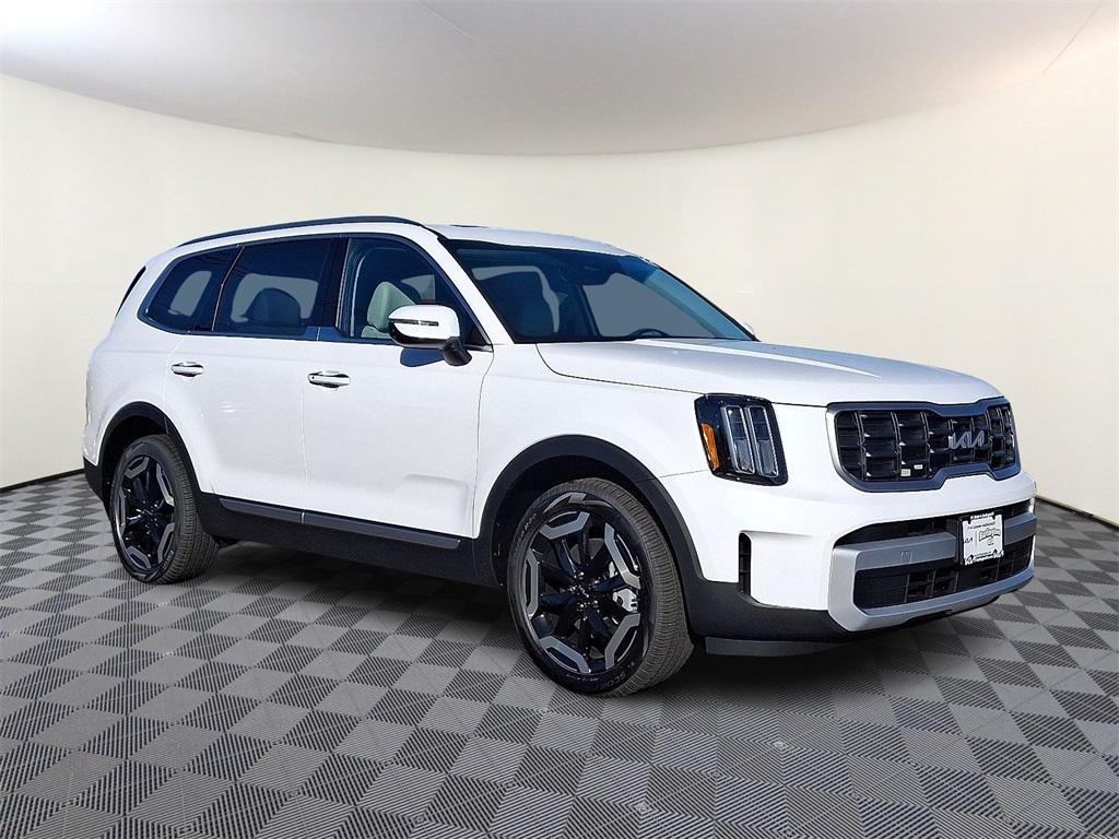 new 2025 Kia Telluride car, priced at $43,755