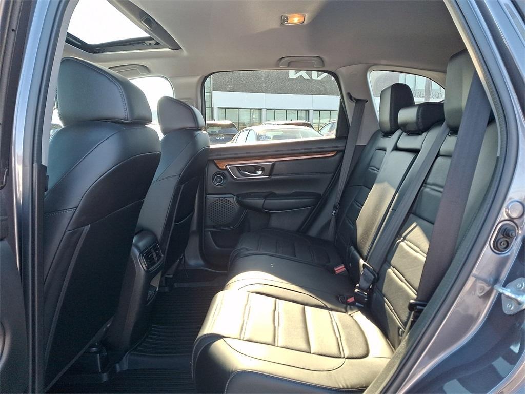 used 2021 Honda CR-V car, priced at $26,301