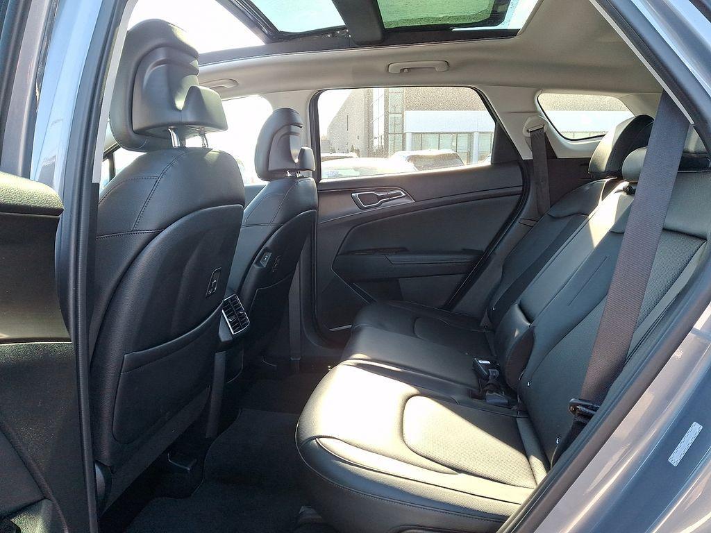 used 2025 Kia Sportage car, priced at $29,501