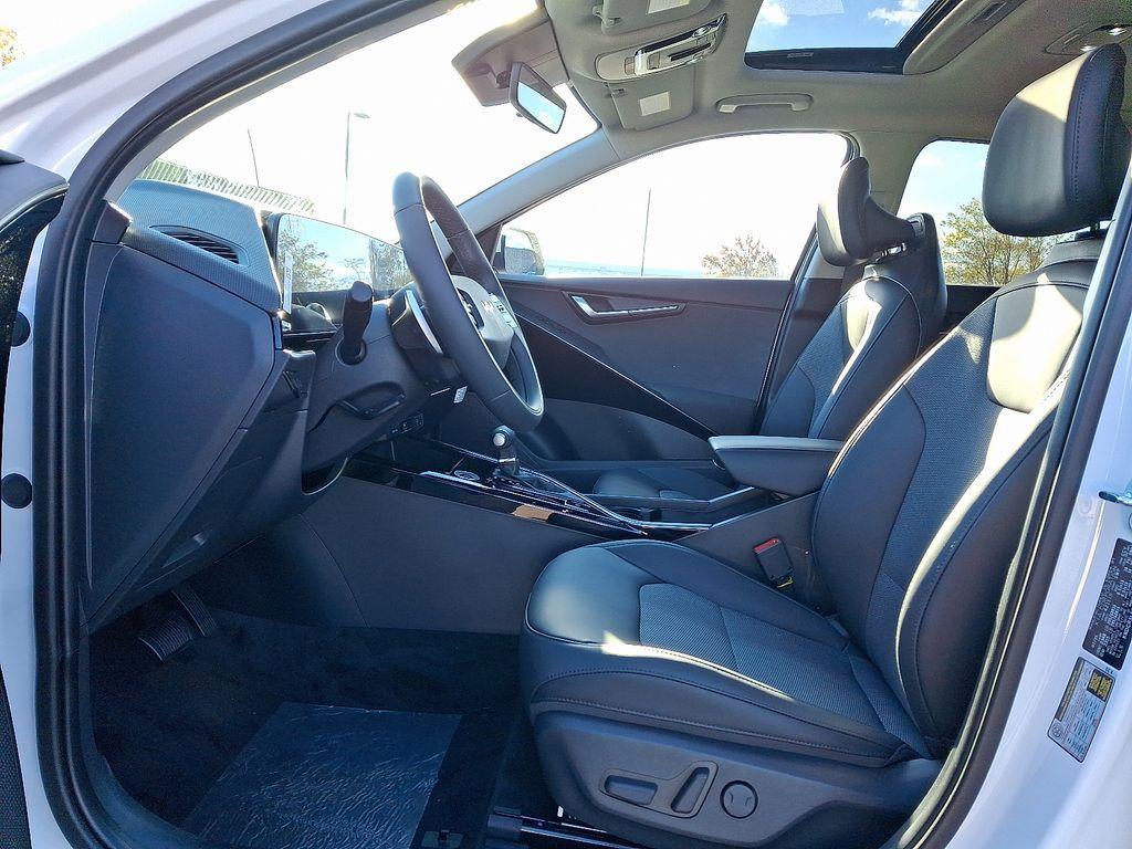 new 2026 Kia Niro car, priced at $33,790