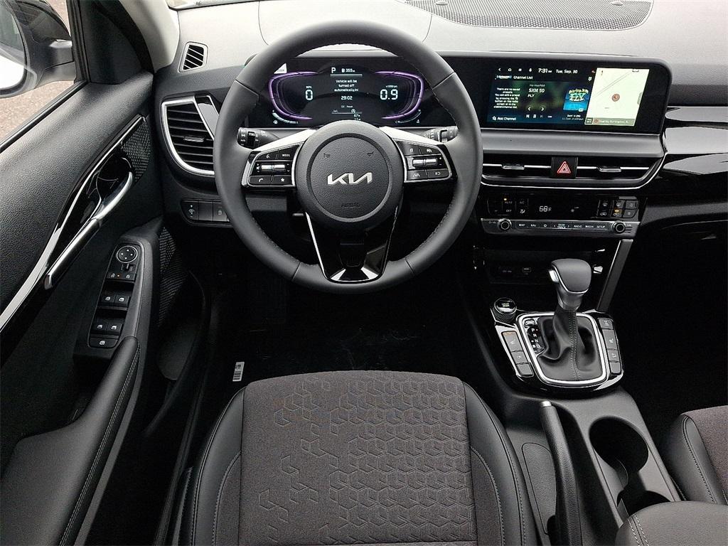new 2026 Kia Seltos car, priced at $29,055
