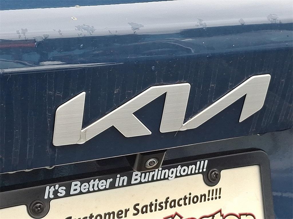 new 2025 Kia Sorento car, priced at $38,045