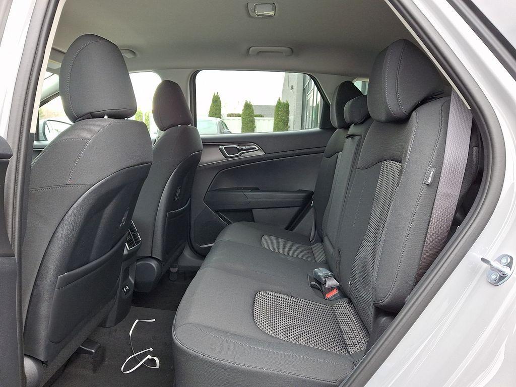 new 2026 Kia Sportage Hybrid car, priced at $34,905