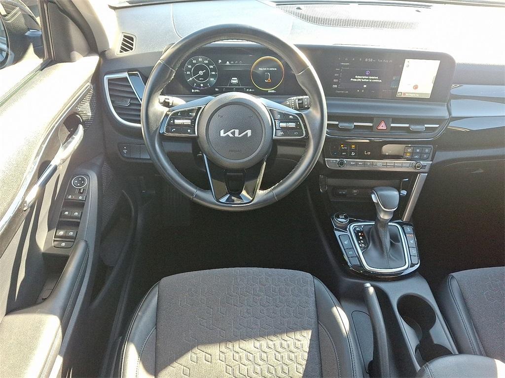 used 2024 Kia Seltos car, priced at $24,001
