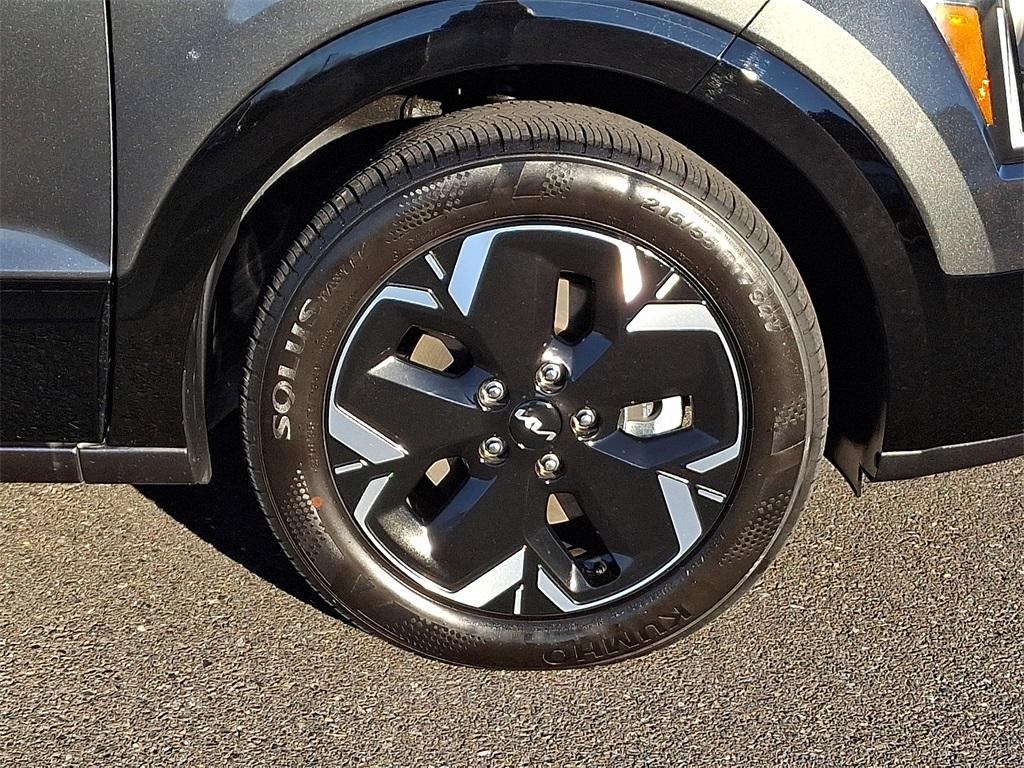 used 2025 Kia Niro EV car, priced at $27,701