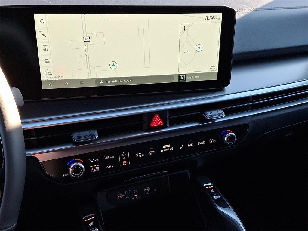 new 2026 Kia Sorento Hybrid car, priced at $44,575