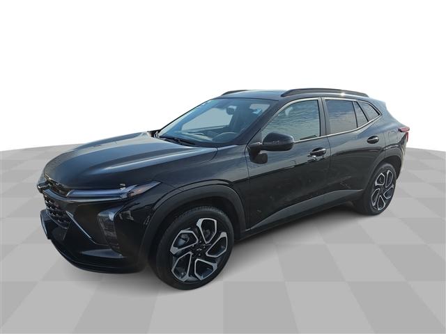 used 2025 Chevrolet Trax car, priced at $23,120