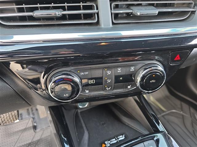 used 2025 Chevrolet Trax car, priced at $23,120