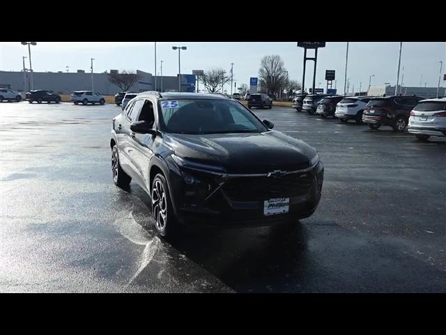 used 2025 Chevrolet Trax car, priced at $23,120