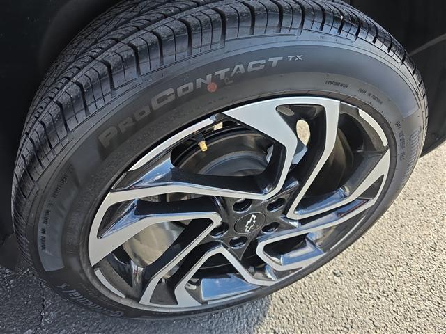 used 2024 Chevrolet TrailBlazer car, priced at $25,999