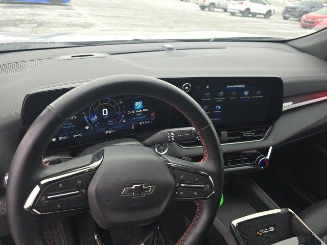 used 2025 Chevrolet Equinox car, priced at $32,588