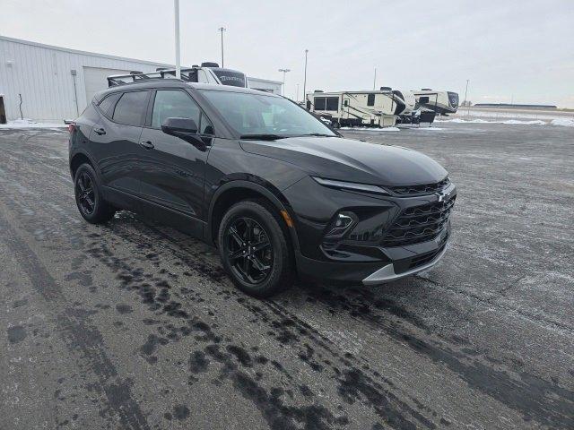 used 2024 Chevrolet Blazer car, priced at $28,999