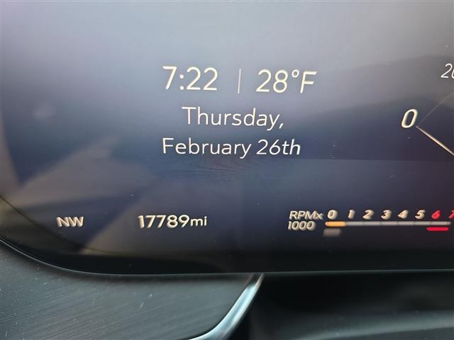 used 2025 Buick Envision car, priced at $27,947